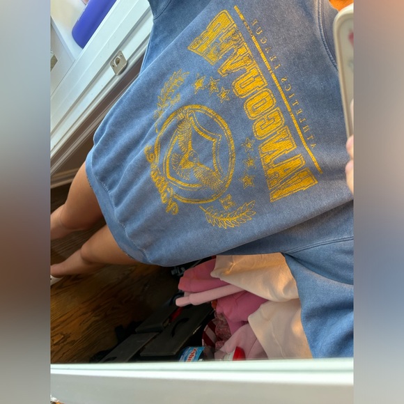 Vancouver Sweatshirt Garage - Picture 5 of 5